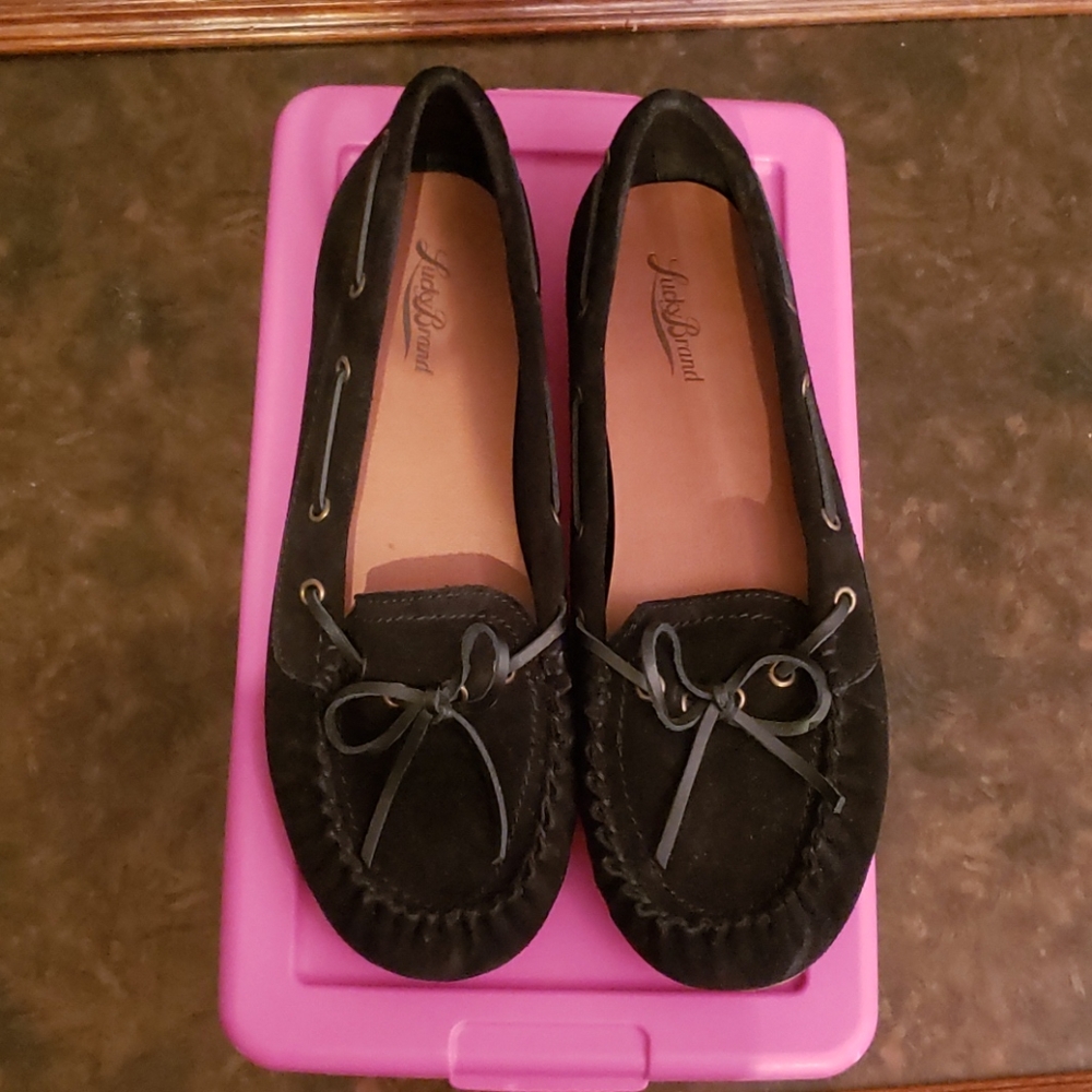 Black lucky brand moccasins